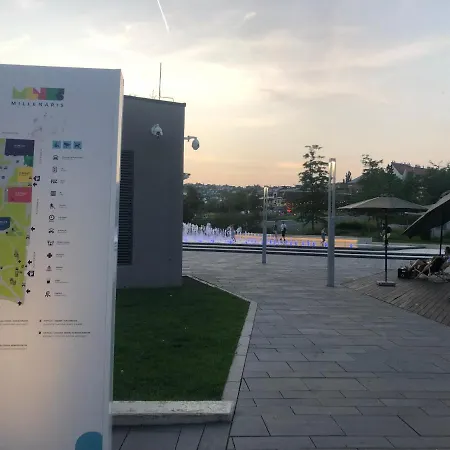 Season 2 Vandrerhjem Budapest