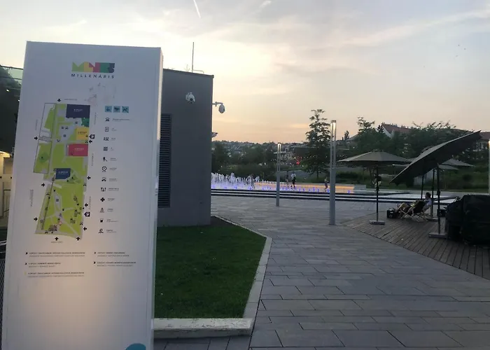 Season 2 Хостел Будапешт