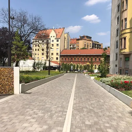 Season 2 Budapest