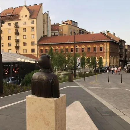 Season 2 Budapest